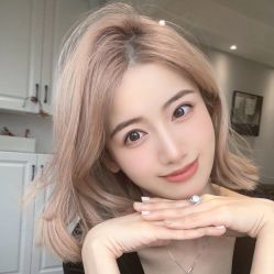 -丝语萱形象