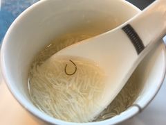 文思豆腐配黄桥烧饼-扬州香格里拉·香宫中餐厅