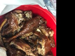 -王浩儿纪六孃甜皮鸭(乐山总店)
