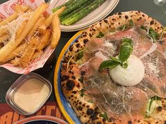 -BOTTEGA意库(中骏世界城店)