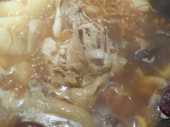 松茸鸡锅-甲丁酒肆.特色烧鸟