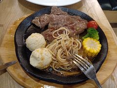 -豪约客牛排(百大奥莱店)