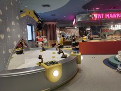 -奈尔宝家庭中心·亲子餐厅(北京东坝万达店)