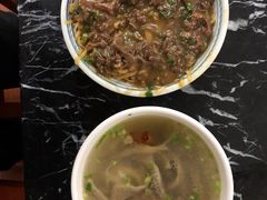 -阿伟牛肉店(东山店)