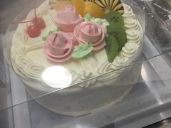 -红宝石·鲜奶小方·海派西点房(南丹店)