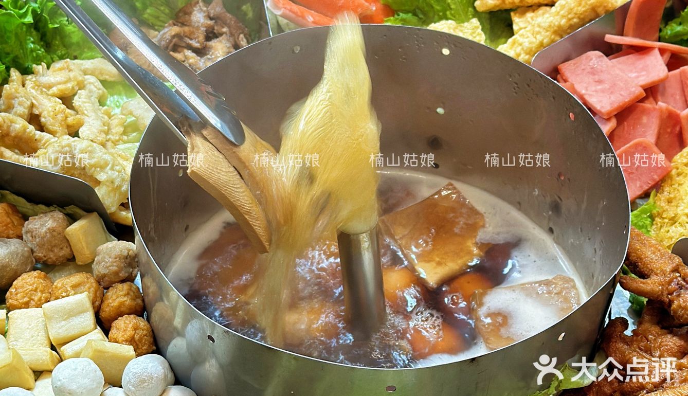 最近我狂刷💥巷子里的这家快餐米线究竟哪里吸引我⁉️