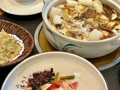 -黔蘑菇四季餐厅(观山湖店)