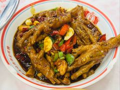 -堂瓦里·33年传统赣菜(第一街区店)