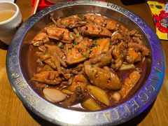 鸡翅煲-胖哥俩肉蟹煲(来福士店)
