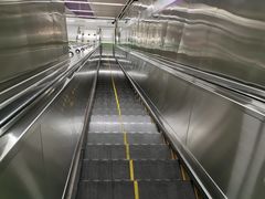 -红土地(地铁站)