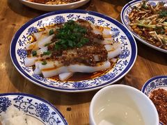 -杨三孃跷脚牛肉(西外棕榈岛店)