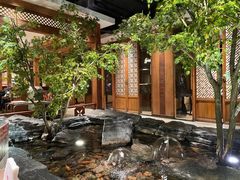 -萨拉伯尔(燕莎友谊商城店)