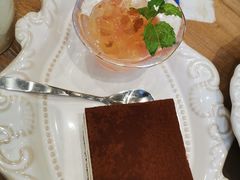 -玛格萝妮比萨屋(四平店)