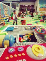 -爱丽丝奇幻乐园