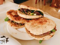 驴肉火烧-相聚青山餐厅(阎河路店)