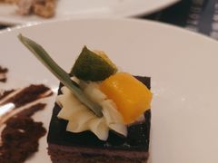 -青岛中心假日酒店-碧海咖啡厅