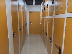 -安东易迷你自助仓储寄存仓库(草桥店)