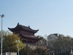 -巴陵广场