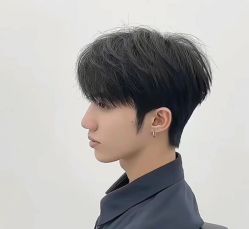 -海文先生国潮烫染男士理发馆