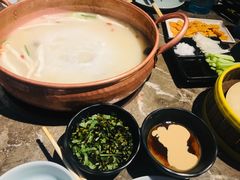 -三人行骨头王火锅(长寿店)