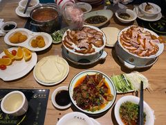 -龙聚德北京烤鸭(沙坪坝华宇A馆店)