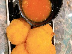 Golden虾饼-浩海火燒雲傣家菜(芮欧百货店)