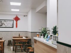-何记酿皮店(西流湾店)