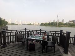 -天津梅江中心皇冠假日酒店