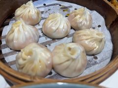 -馋三尺蟹粉小笼(人民广场店)