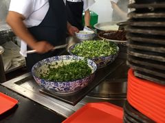 -吾穆勒蓬灰牛肉面·清真(北滨河中路店)