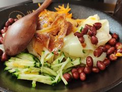 凉皮与夫妻肺片-贡梅老面馆·蟹粉面·无锡特色小吃(南长街主推店)