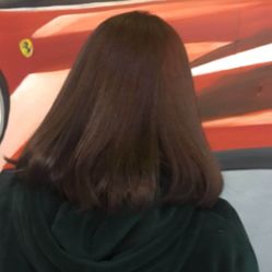 -首艺造型KM潮牌沙龙