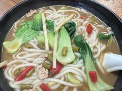 -牛八宝桂林米粉(八里庄店)