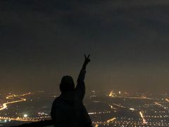 -鬼笑石后山停车场
