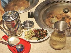 -山里屯铁锅炖·东北菜(康桥店)