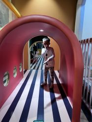 -MELAND CLUB亲子乐园·派对·餐厅(北京芳圆里ID MALL店)