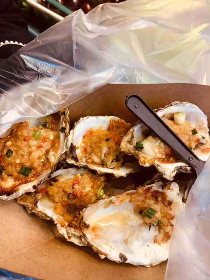 蚝村长(八一路总店)