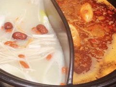 -牛小嫩串串火锅(老国贸总店)