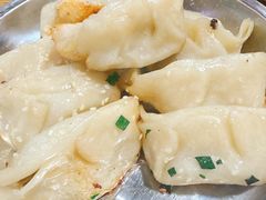 -黄阿姨锅贴大王(万航渡路店)