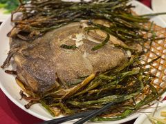 葱烤鸦片鱼头-老吉士酒家(天平路店)