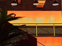 -肥肥虾庄·金牌油焖大虾(杨园滨江时代walk店)