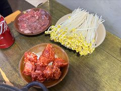 -黄潇洒老火锅(九眼桥宏济巷店)
