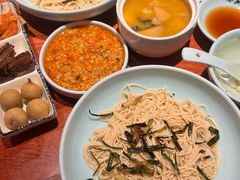 -裕兴记•蟹黄面馆(人民广场店)