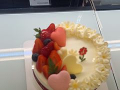 -花花卷卷·鲜食蛋糕(泉屋店)