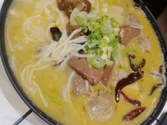 -肥汁米蘭香港米线(长宁来福士店)