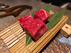-铭牛烧肉·和牛海鲜自助(高新月牙湖店)