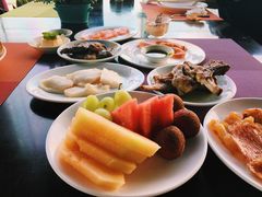 金枪鱼-粤海酒店-旋转餐厅