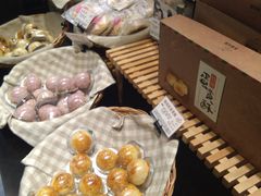 -苹果花园(南泉路店)