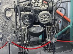 -极限PLAY运动娱乐新世界·团建派对表演休闲馆·室内高空游乐园