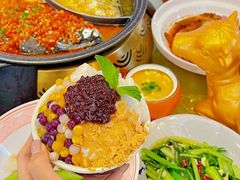 -阿瓦山寨·湘菜现炒·剁椒鱼头王(咸阳总店)